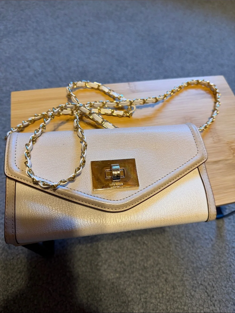 Kate Spade wallet, beige leather I added a chain for Crossbody - Picture 7 of 8
